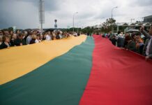 Šventės dieną Utenoje išsiskleis 250 metrų vėliava