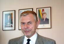 Dvejopos kainos etiketėse vartotojų neturi klaidinti