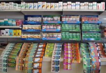 Naktinė vagystė Radeikiuose: vagis suviliojo cigaretės ir loterijos bilietai