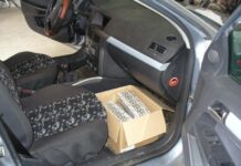 Ties Zarasais pasieniečiai sulaikė automobiliu gabentą cigarečių krovinį
