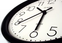 Nepamirškime persukti laikrodžio rodyklės