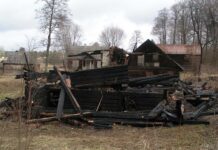 Molėtų rajone sudegė kultūros vertybė – malūnas