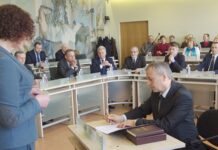 VRK svarsto V. Jasiūno mandato teisėtumą