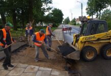 Sužibo šviesa tunelio gale: miesto gatvės bus asfaltuojamos