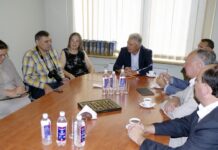 Baltarusijos keramikos meistrai Leliūnuose atidaro parodą