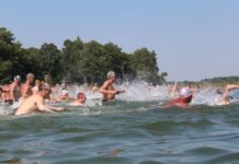 Lietuvos plaukikai varžėsi Alaušo ežere