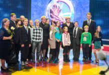 Apdovanoti verslo ir neįgaliųjų bendruomenės atstovai