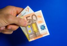 3,09 promiles alkoholio įpūtęs vairuotojas siūlė kyšį