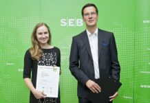 SEB bankas apdovanojo geriausius šalies abiturientus – tarp jų ir uteniškę