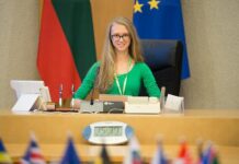 Gimnazistė Viltė susipažino su Susisiekimo ministerijos „virtuve“ iš arti