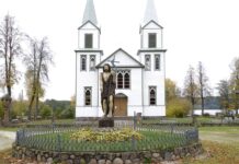 Auksinis ruduo skverbiasi į Kirdeikius