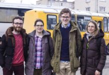 Savanoriai Utenoje akcentavo pagalbos jaunimui svarbą