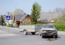 Avaringa sankryža pažymėta dar vienu eismo įvykiu