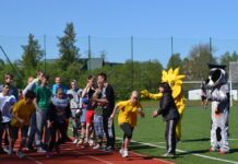 Kaimynų sporto šventė suvienijo sporto mylėtojus