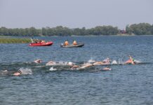 Plaukimo maratone nugalėjo kauniečiai