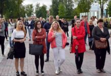 Utena prisipildė jaunimo: kolegija pradėjo naujus akademinius metus