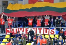 „Juventus“ krepšinio aistruoliams įteikė 100-mečio dovaną