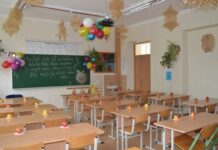 Abiturientams aidi paskutinis skambutis