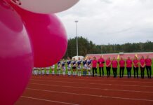 Meilę futbolui prisiekė 100 moterų