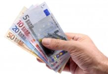 Nuo spalio vidurio – išmokų avansai