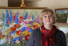 Žaismingoje dailininkės kūryboje – pavasariški žydėjimai