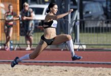 Utenio stadione varžybos prašvilpė su vėjeliu