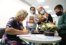 Jautriais eilėraščiais pedagogė skinasi kelią į žmonių širdis