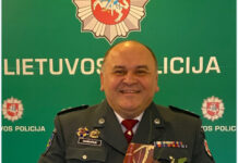 Į užtarnautą poilsį išlydėtas ilgametis policijos pareigūnas