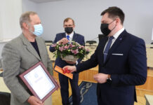 Apdovanota Palūšės kaimo bendruomenė ir padėkota savanoriams