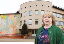 Nepaisant besikeičiančių vertybių gimnazija švęs jubiliejų ir tęs tradicijas
