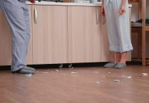 Patiriu smurtą – kur kreiptis pagalbos?