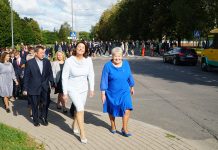 Rugsėjo 1-ąją Anykščiuose lankėsi pirmoji šalies ponia Diana Nausėdienė