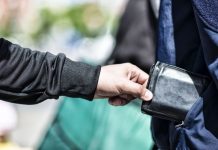 Apvogti asmenys prarado didžiules pinigų sumas