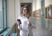 Išankstines darbo sutartis sudarė 100 pedagogikos studentų