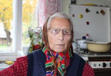 Apsaugotas kryžius, Pelėdos tekis, kūnu saugoma liepa ir geras ponas Rašėje