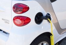 Patarimai, kurie pravers renkantis naudotą elektromobilį