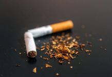 Nikotinas ir jį gaubiantys mitai: kas tiesa, o kas pramanas?