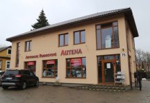 Automobilių detalių parduotuvei AUTENA jau dešimt metų