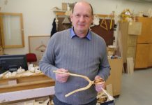 Technologijų mokytojas L. Žlabickas: „Medis yra mano stichija“