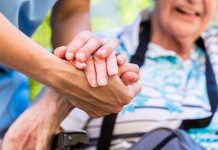 Didinamas slaugos paslaugų prieinamumas: ko tikėtis pacientui?