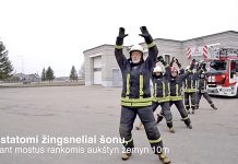 Ugniagesiai gelbėtojai pristatė fizinių pratimų programą