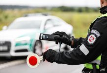 Girtų vairuotojų skaičiai kelia šiurpą