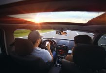 13 paprastų būdų sutaupyti keliaujant automobiliu