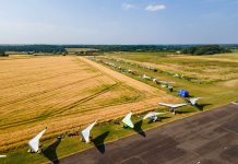 Dukart pasaulio čempionas piloto kelią pradėjo Mažeikiuose