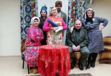 Daugailių teatralų nuotykiai: nuo vaidinimo kruvinais keliais iki pamirštų drabužių