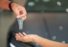 Pasikeitė automobilio savininkas: ką svarbu žinoti apie draudimą?
