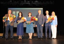 Mokytojams padėkota už kantrų darbą: įteiktos premijos