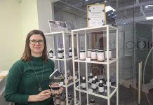 Iš asmeninės patirties gimęs verslas: Utenoje kuriami maisto papildai