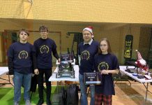 Utenos „Saulės“ gimnazijos komanda kuria robotikos istoriją
