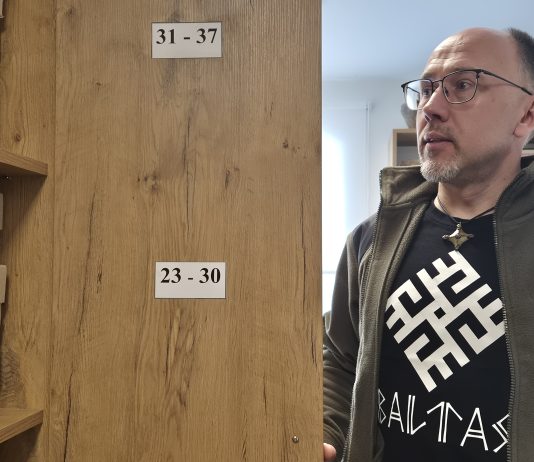 Muziejininkas: „Nuimti voratinklius, nupūsti dulkes“